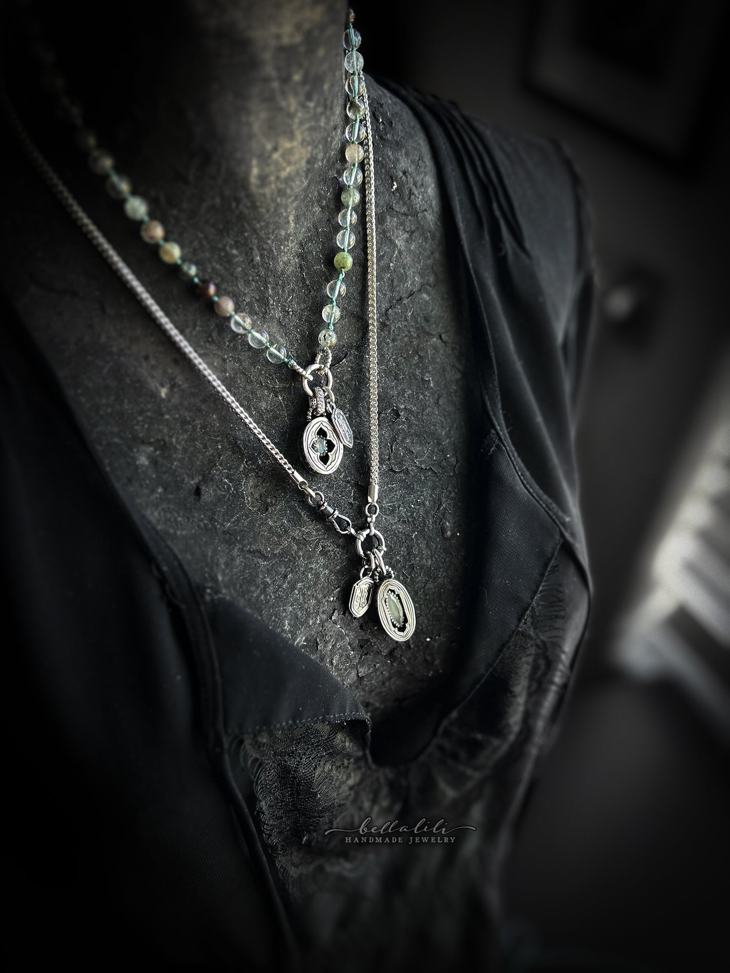 Avélys, Mini Shadowbox No9 aquamarine sterling silver pendant