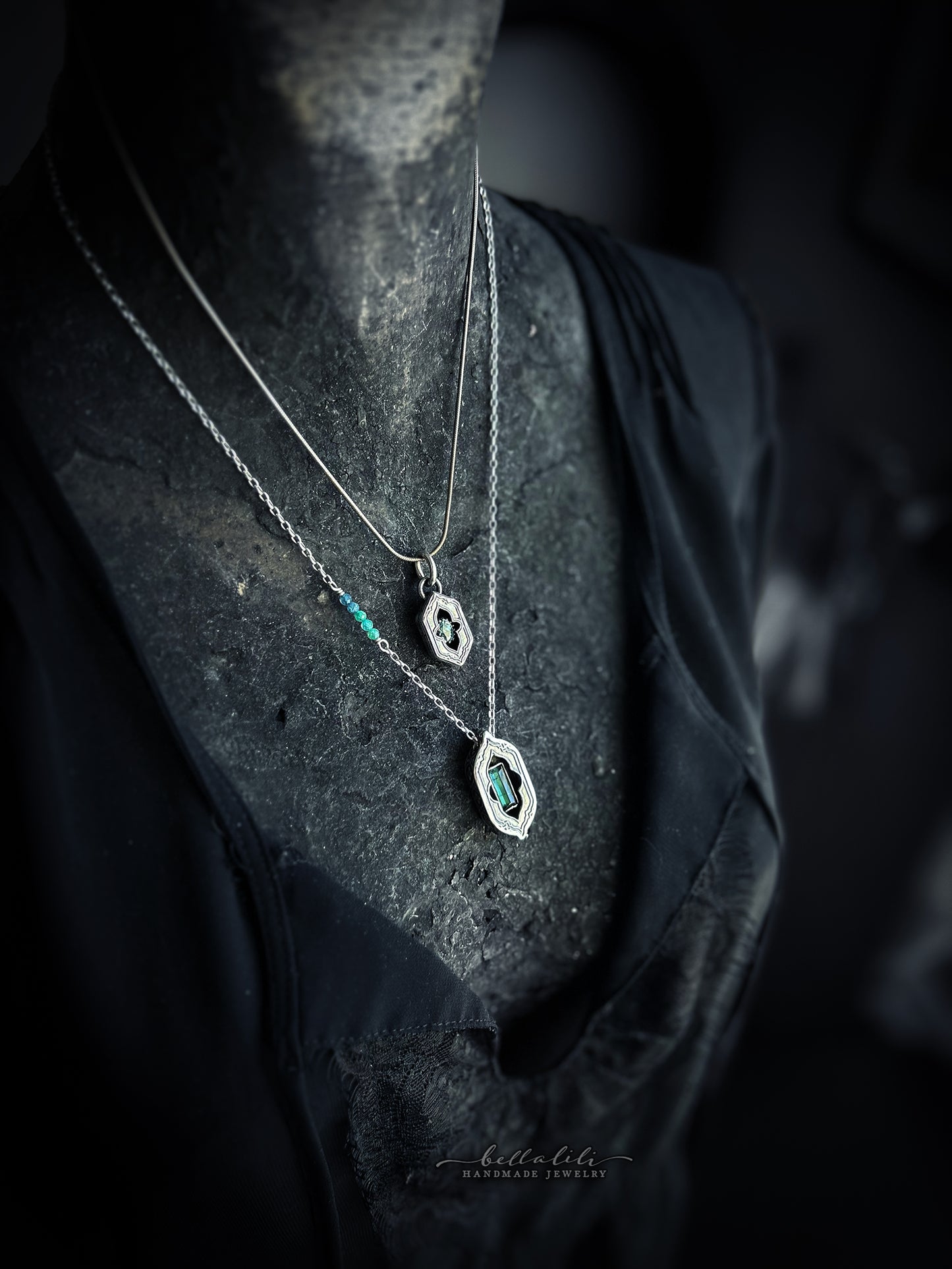 Avélys, Shadowbox No7 bicolor tourmaline sterling silver pendant