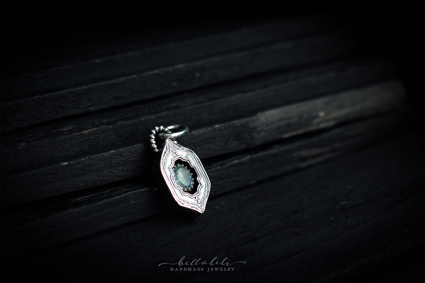 Avélys, Mini Shadowbox No8 aquamarine sterling silver pendant