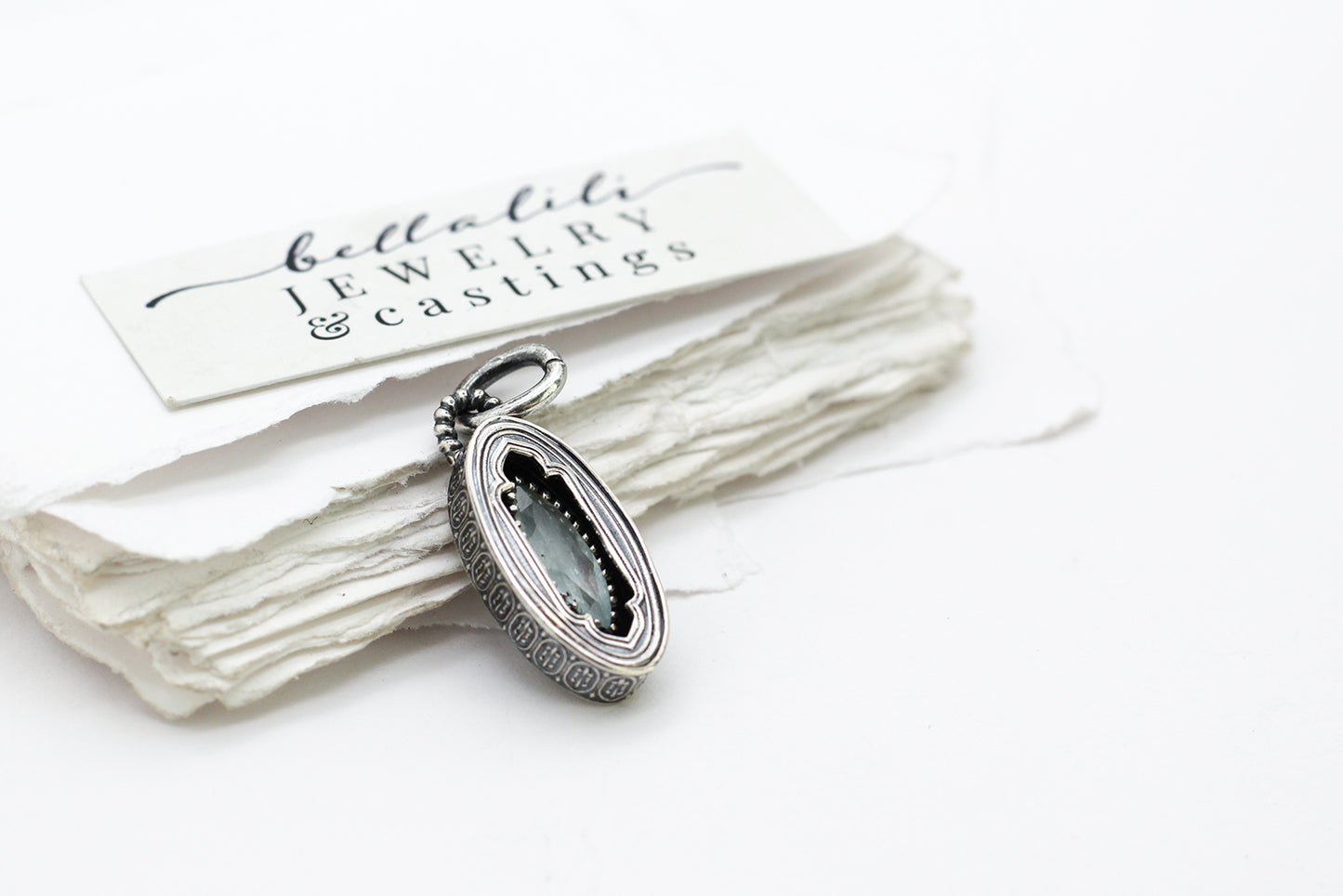 Avélys, Mini Shadowbox No10 aquamarine sterling silver pendant
