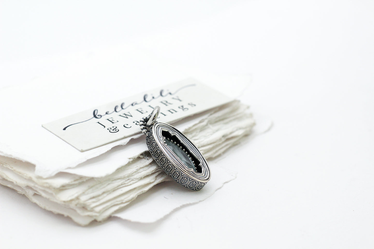 Avélys, Mini Shadowbox No10 aquamarine sterling silver pendant