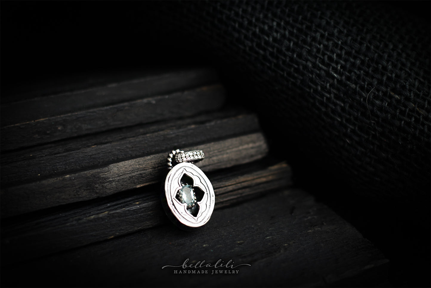 Avélys, Mini Shadowbox No9 aquamarine sterling silver pendant