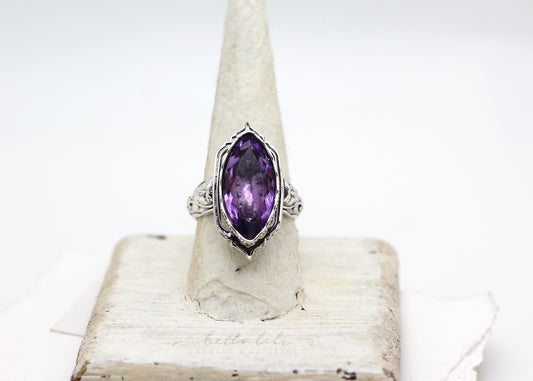 sz 8 The Amethyst Exalted Ring I, Sterling Silver Ring