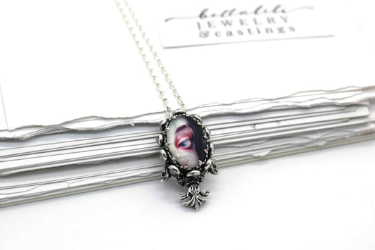 Bloodwine, Lover's Eye, Antique reproduction Sterling silver Necklace
