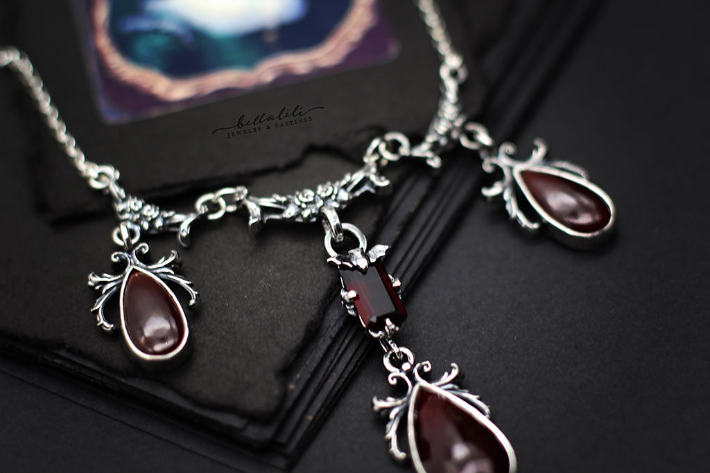 Cruenta, House of Garnet, Sterling Silver handmade Jewelry