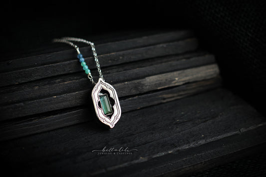 Avélys, Shadowbox No7 bicolor tourmaline sterling silver pendant