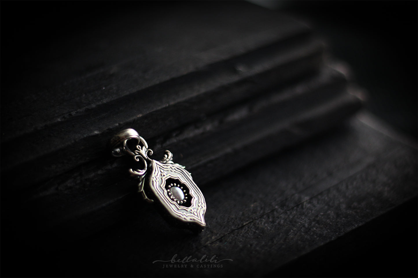 Ivoryelle, Shadowbox No6 freshwater pearl sterling silver pendant