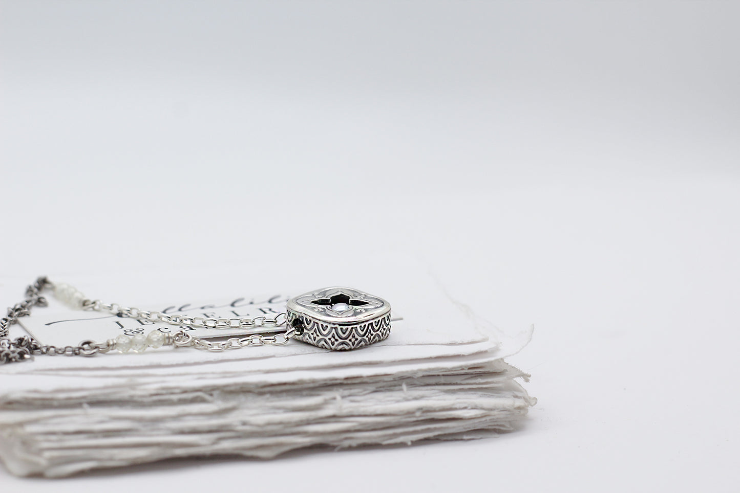 Ivoríe, Shadowbox No10 freshwater pearl sterling silver necklace