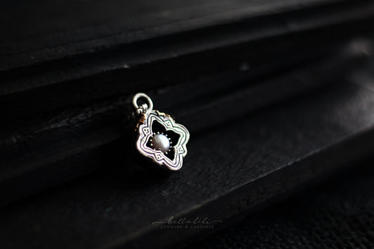 Ivorymir, Shadowbox No7 freshwater pearl sterling silver pendant