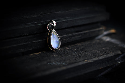 Étienne Opal Teardrop Sterling Silver Pendant