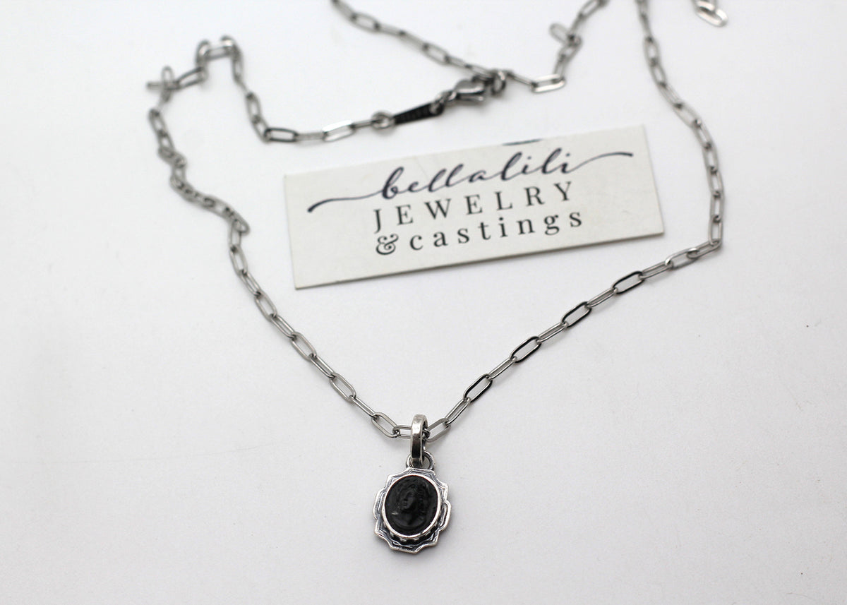 Mignonette | Vintage Black Glass Mourning Cameo Necklace