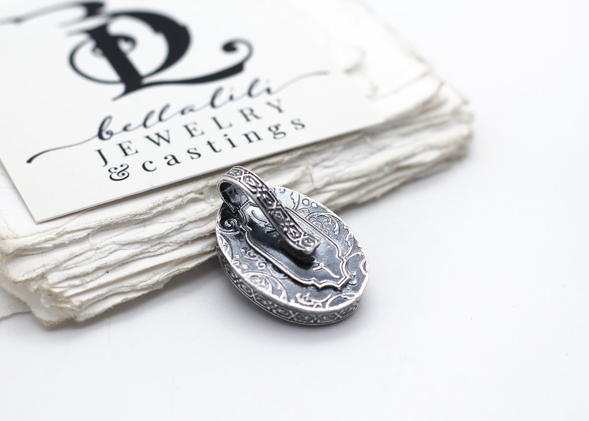 Gwenhwyfar, Duochrome glass cameo Pendant, Sterling Silver
