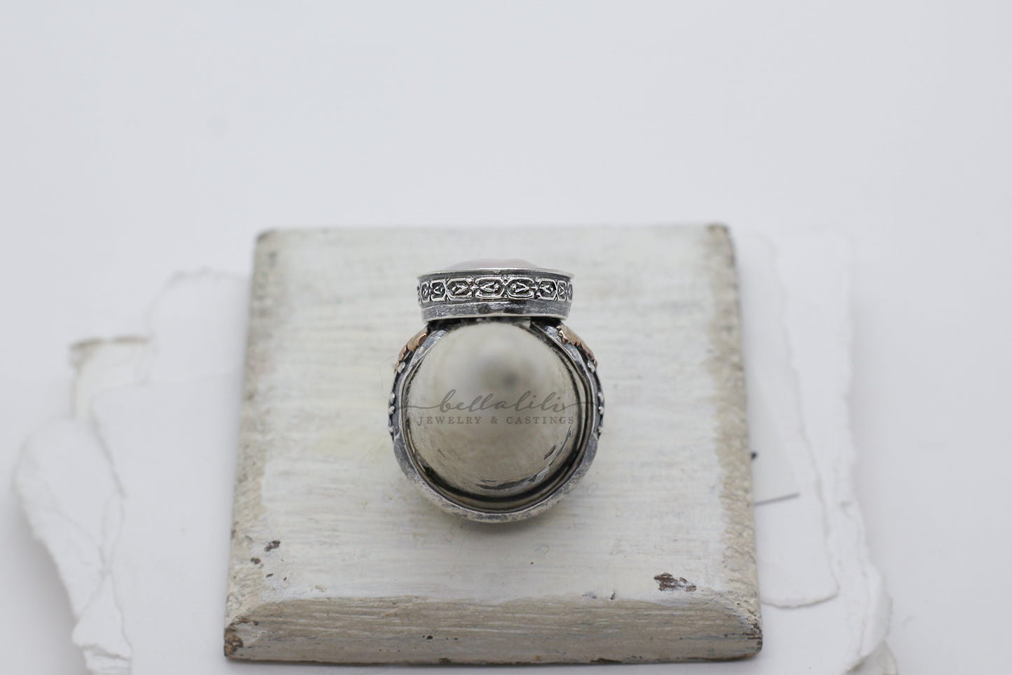 Ivorymir freshwater pearl sterling silver collector ring