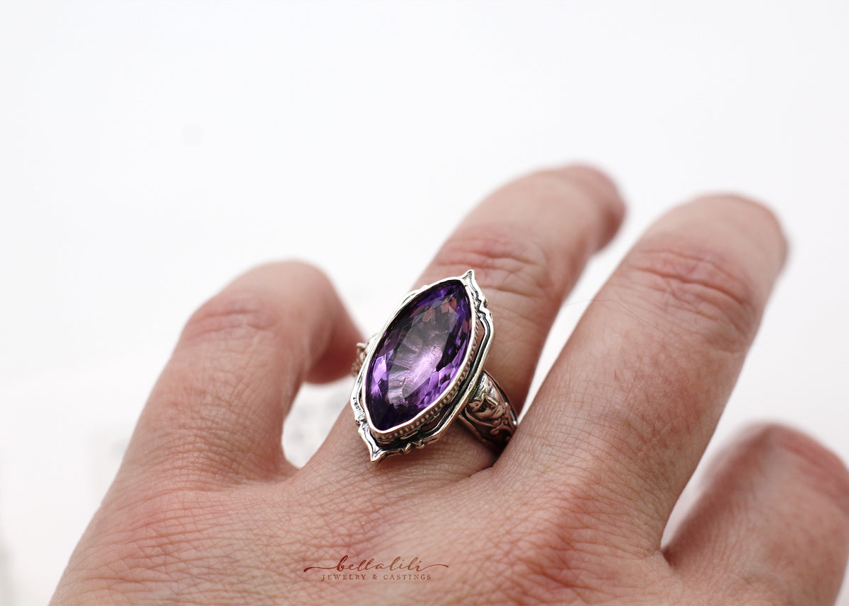 sz 8 The Amethyst Exalted Ring I, Sterling Silver Ring