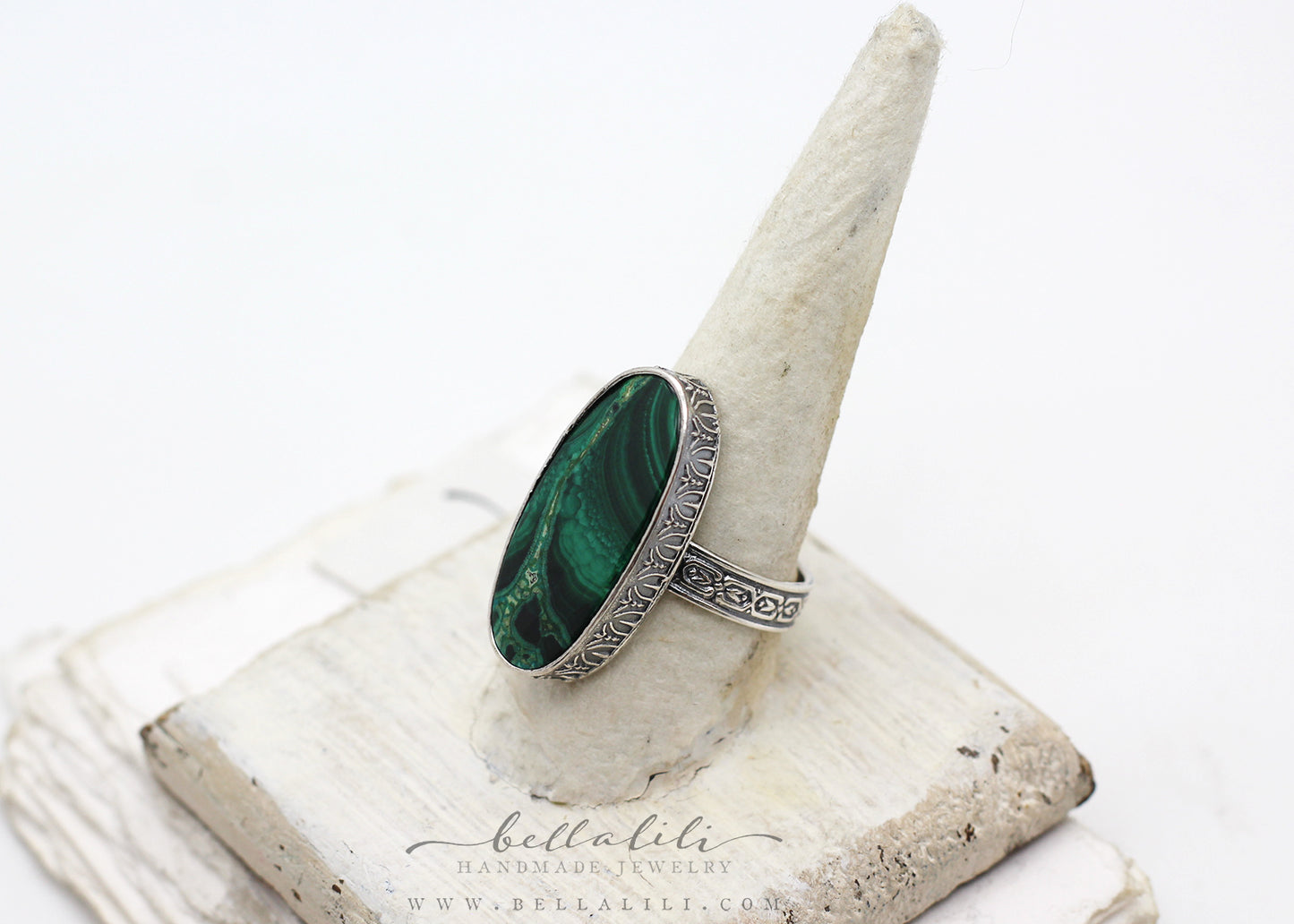 Sz 9.5, The Viridian Prelude Malachite Ring, Recycled Sterling Silver