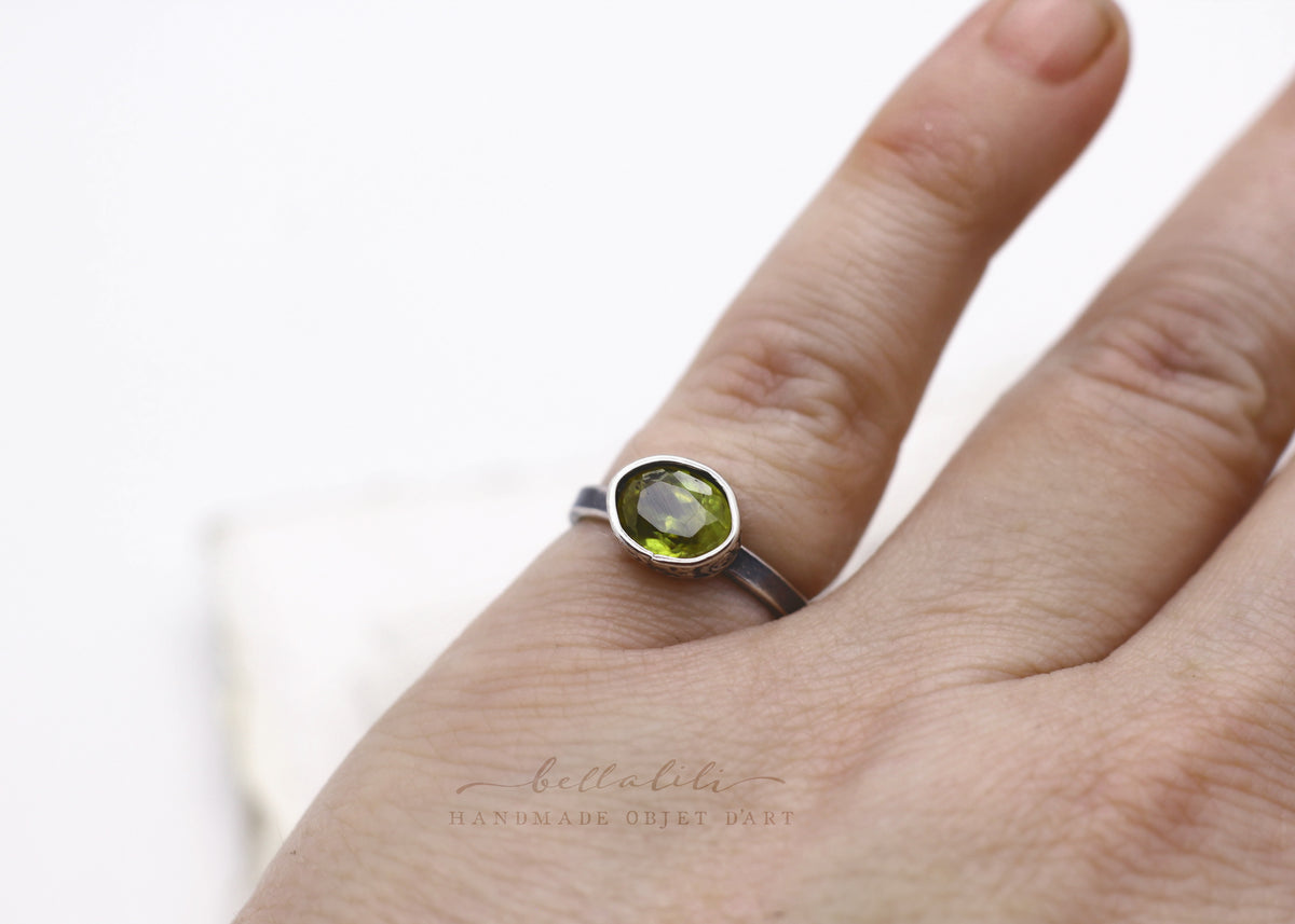 Scáthach, Sphene Sterling Silver Ring
