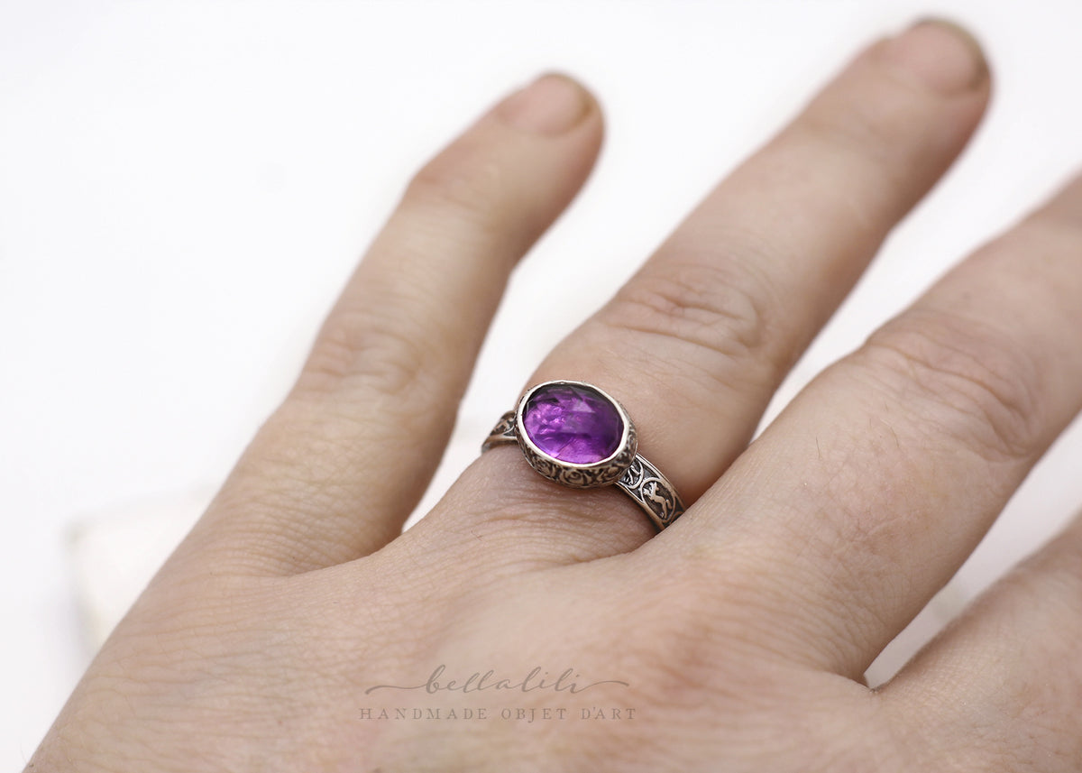 Brunhilda, Amethyst Fox Ring, Size 8, Sterling silver