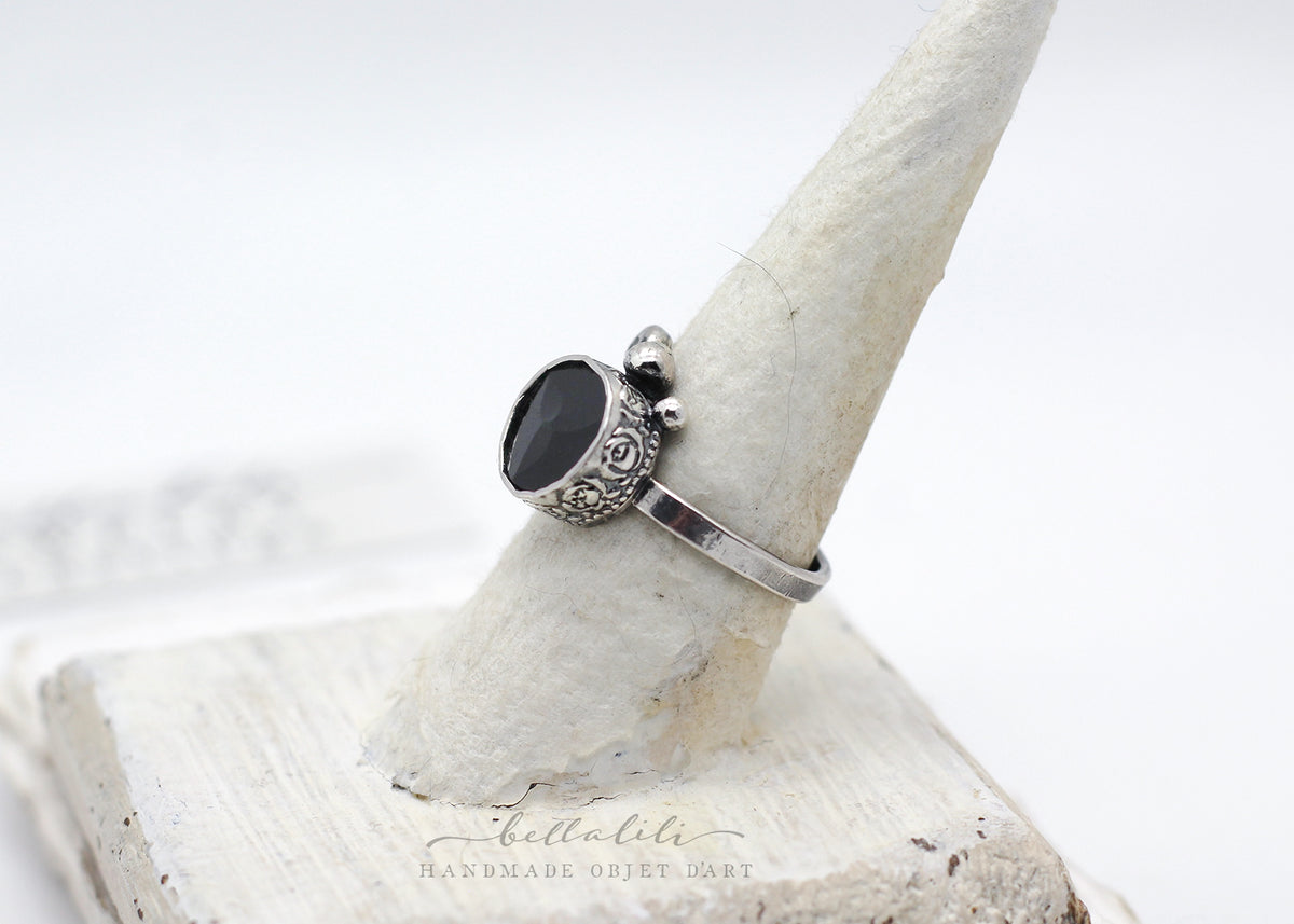 Gisèle in Mourning, Sterling Silver Art Nouveau Ring