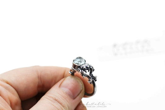 Jumping Spider Ring, Rococo Turquoise Doublet