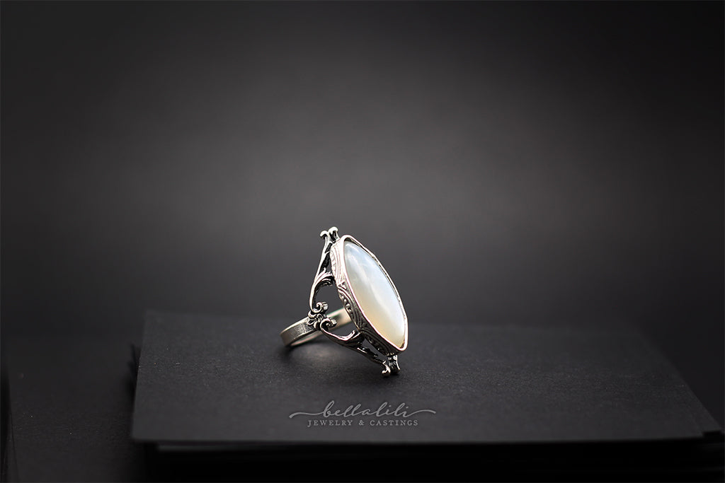 Luminus Ring, Sterling Moonstone