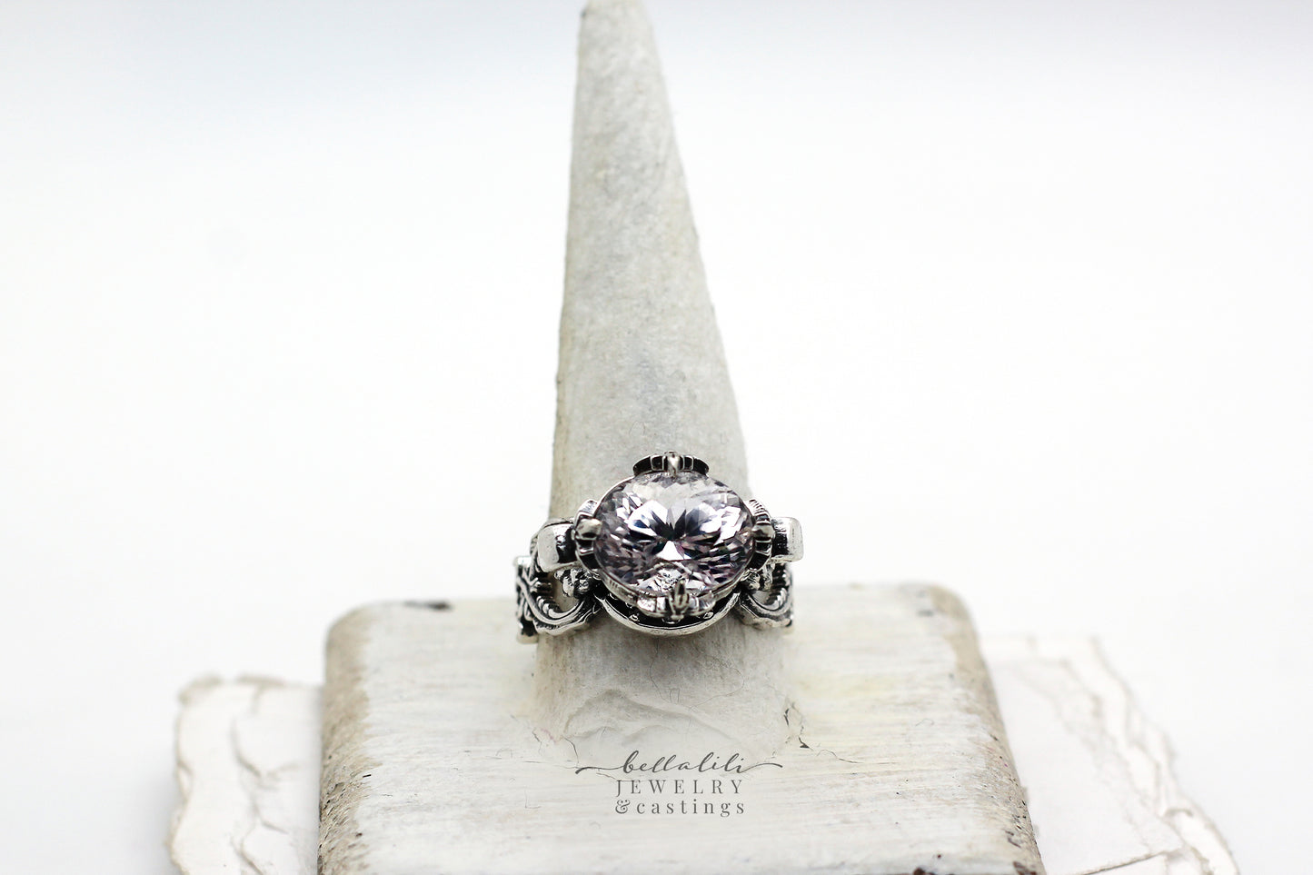 “Lovelorn” Ring – Sterling Silver, Kunzite & Lion Paw Setting