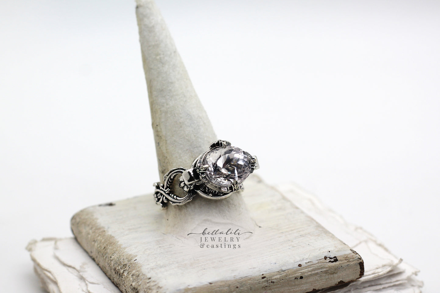 “Lovelorn” Ring – Sterling Silver, Kunzite & Lion Paw Setting