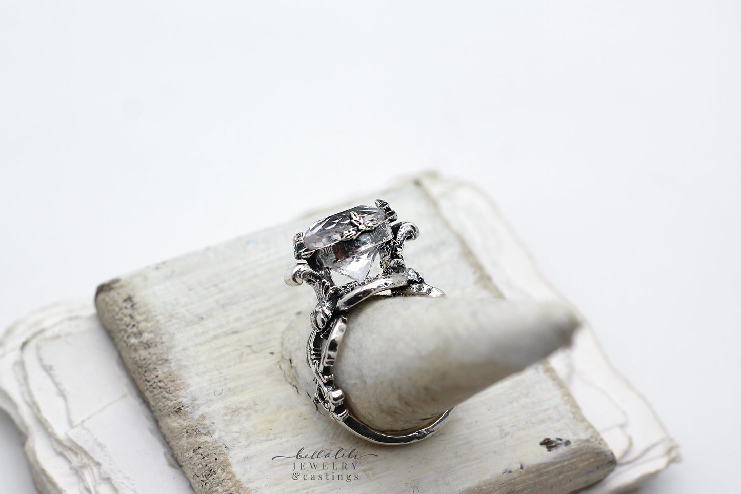 “Lovelorn” Ring – Sterling Silver, Kunzite & Lion Paw Setting