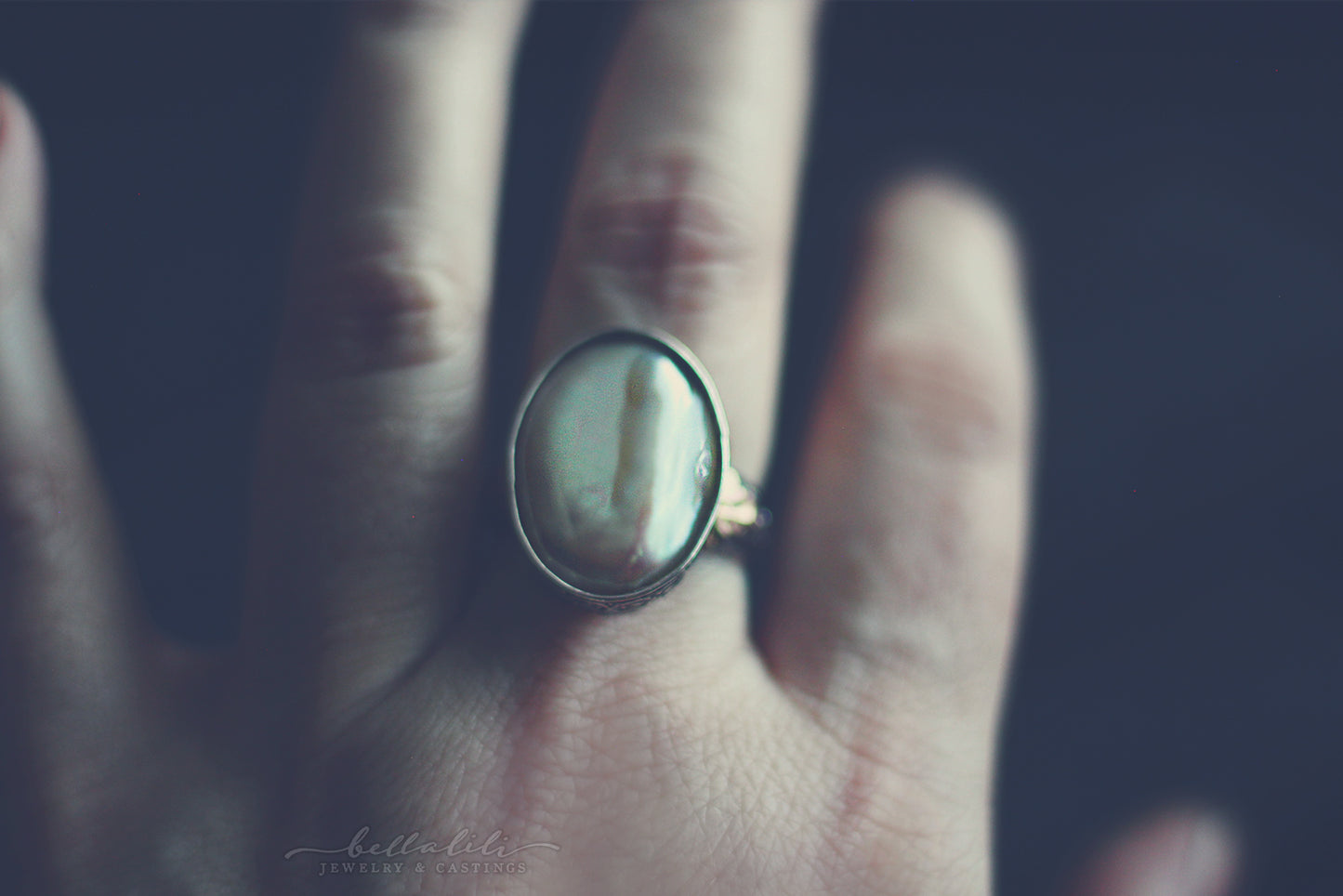 Ivorymir freshwater pearl sterling silver collector ring